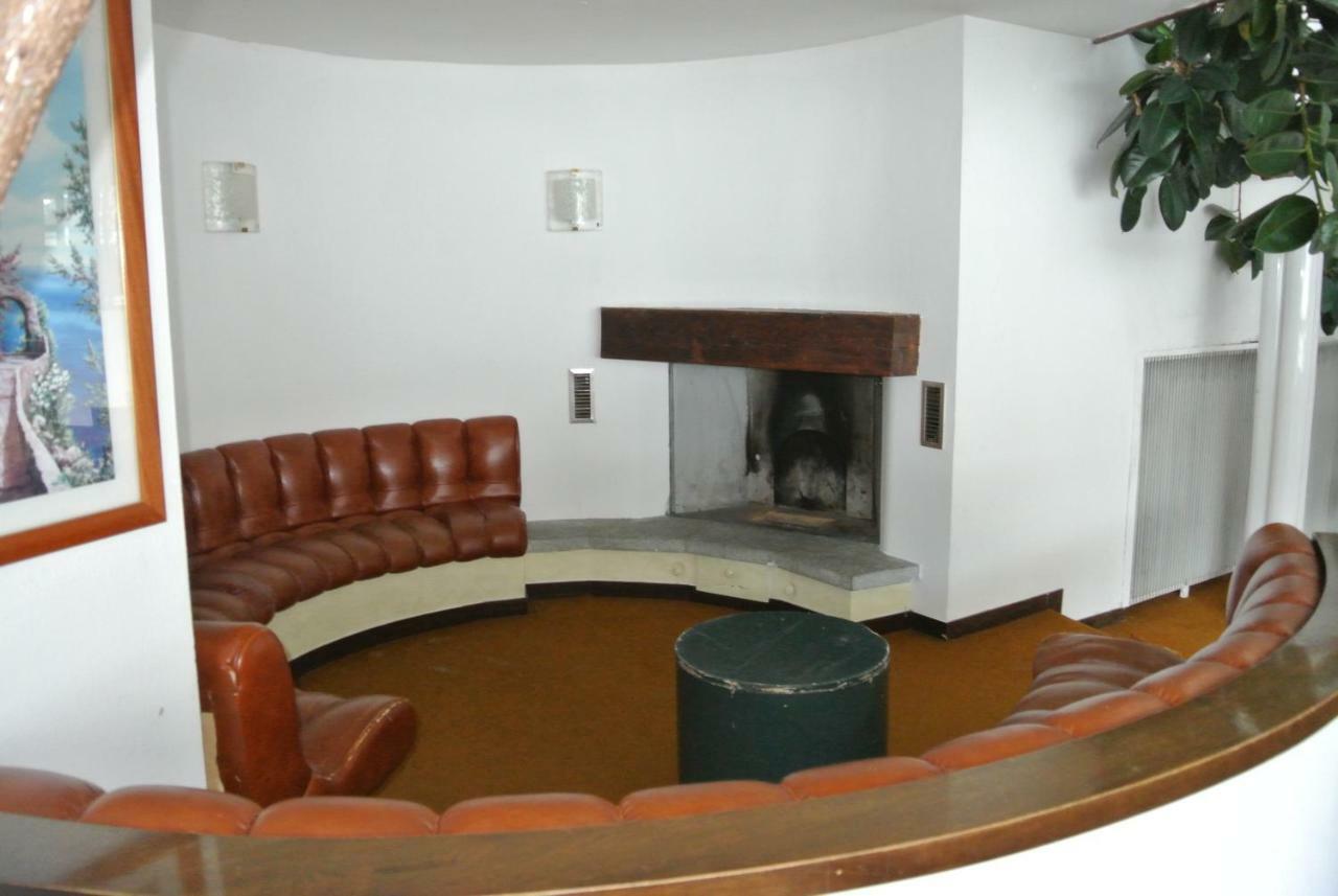 Complesso I Dadi - Residence Cielo Alto - Alberto 21 Breuil-Cervinia Dış mekan fotoğraf